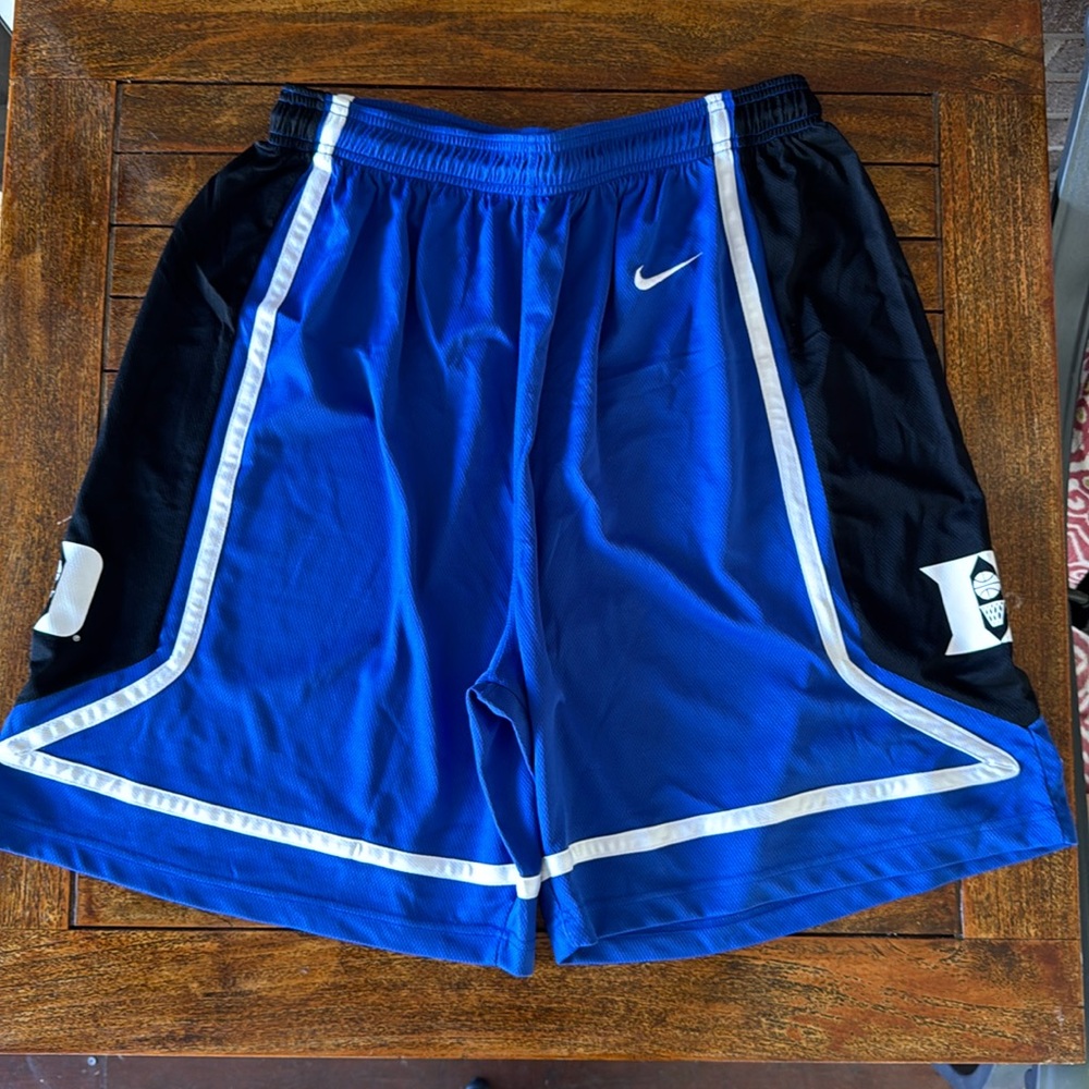 Vintage Nike Authentic Men’s XL Duke Blue Devils Basketball Athletic Shorts